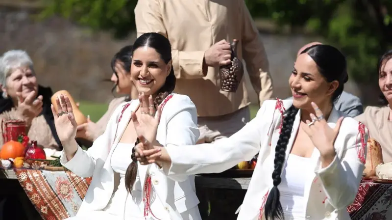Rozi Dance — groupe artistique