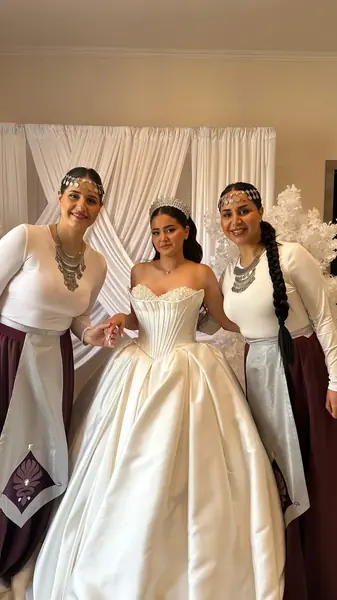 Rozi Dance — événement festif